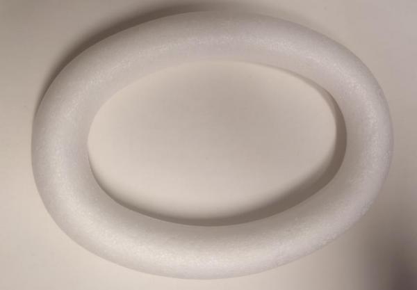 Styroporring oval 15,5 x 21,5 cm